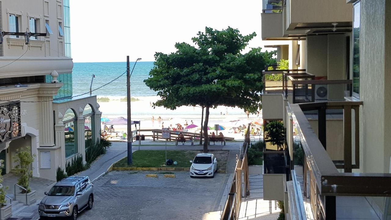 Apto em prédio frente mar, Meia Praia Itapema, 3 dorm, conforto para 8 pessoas Exterior foto